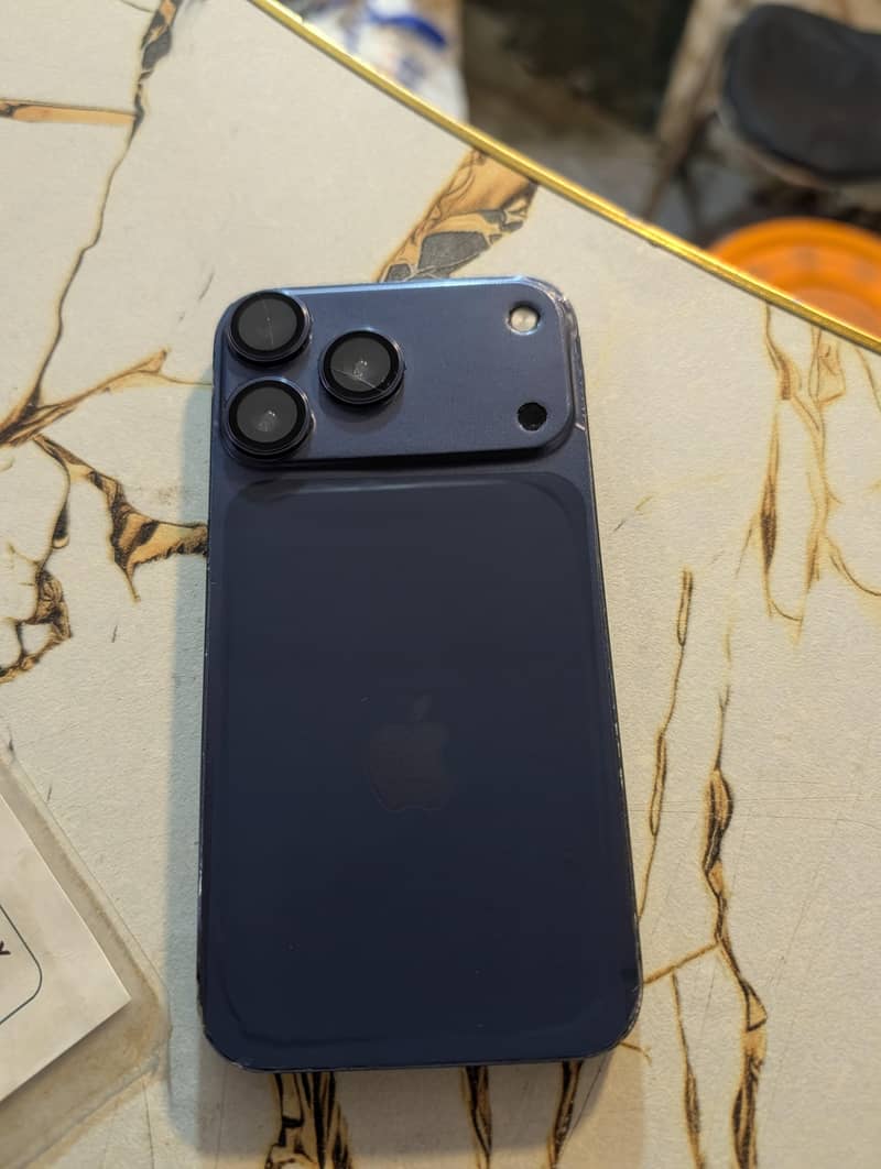 Apple iPhone XR 5