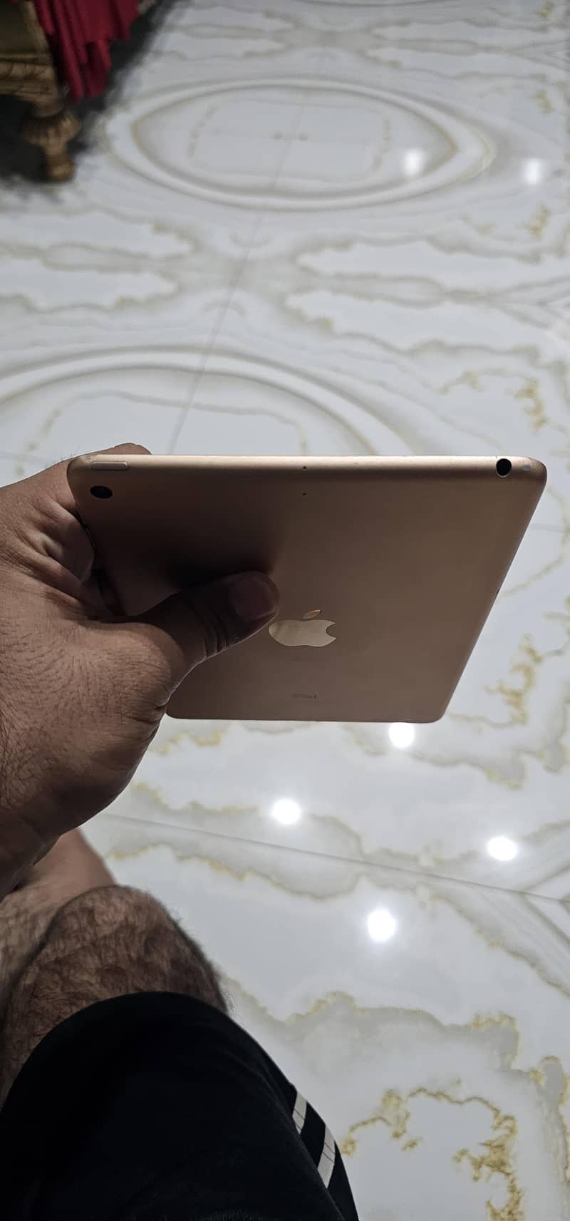 Ipad mini 5th generation 64GB 3