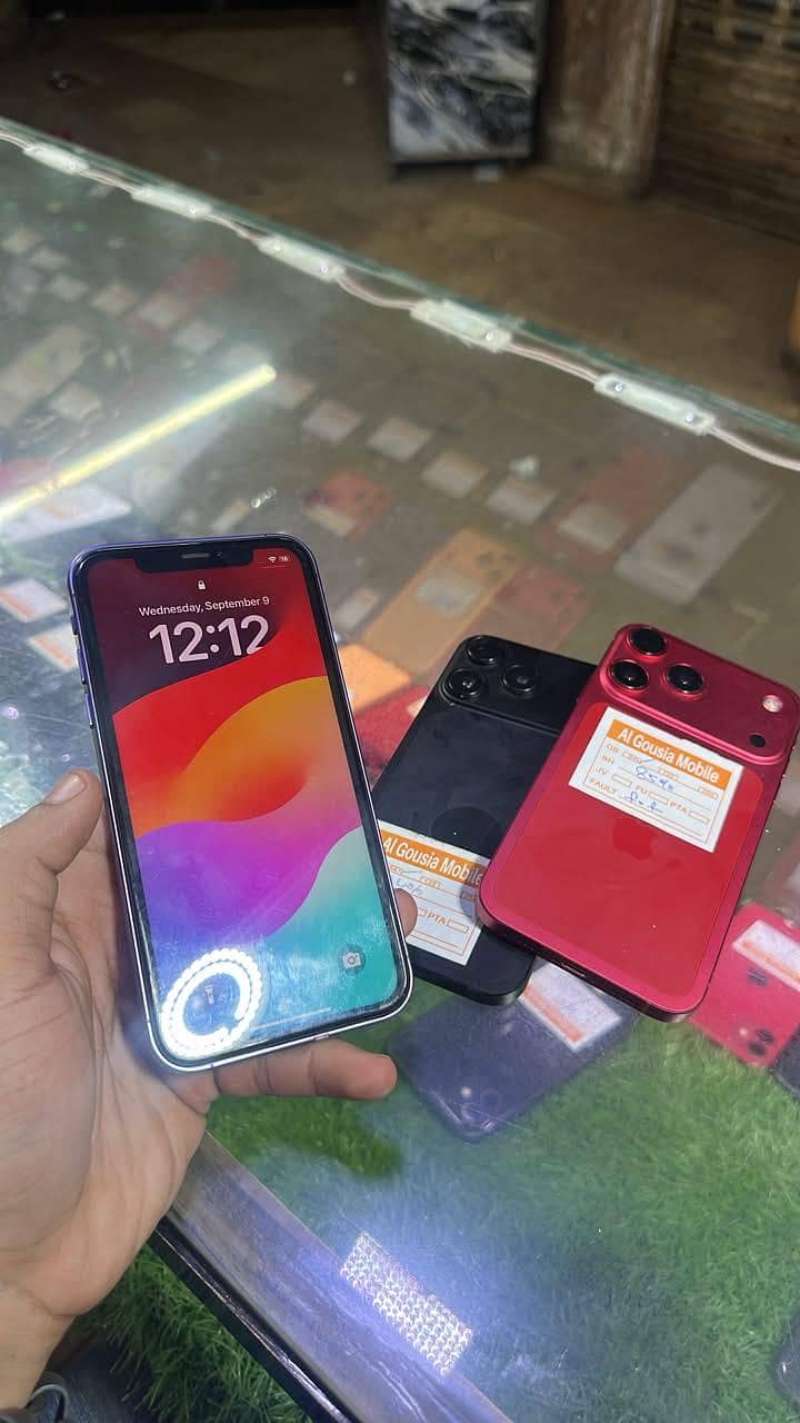 Apple iPhone XR 1