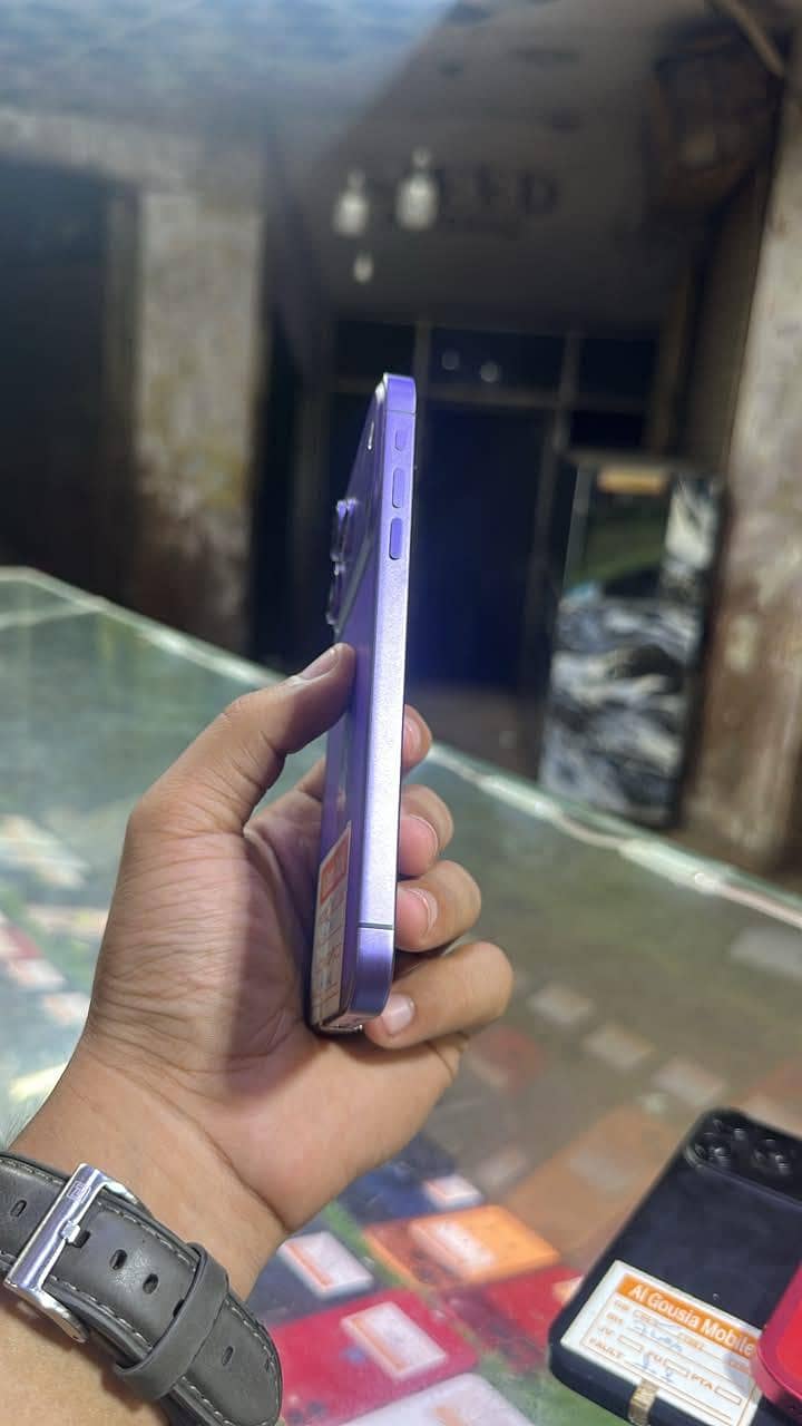 Apple iPhone XR 3