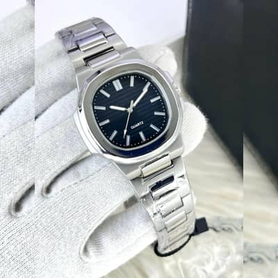 Classy Watch For Men Stainless Steel Chain Waterproof Quartz Watch