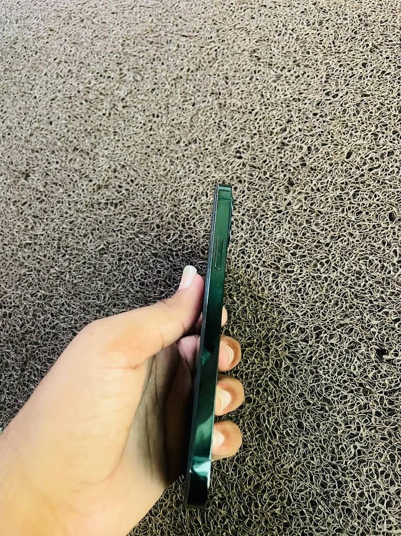 Apple iPhone 12 Pro 0