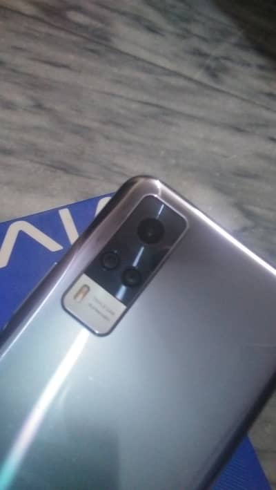 Vivo Y51s condition 10/10