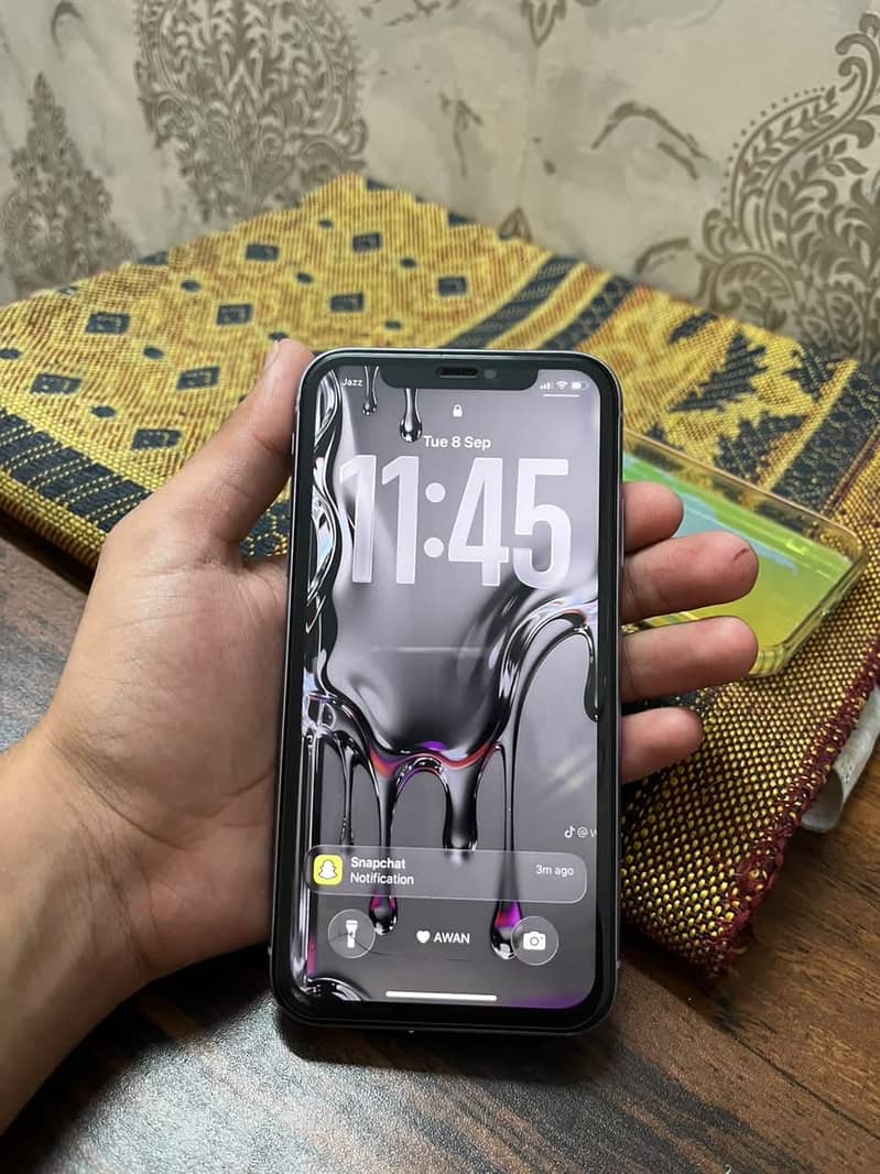 Apple iPhone 11 2