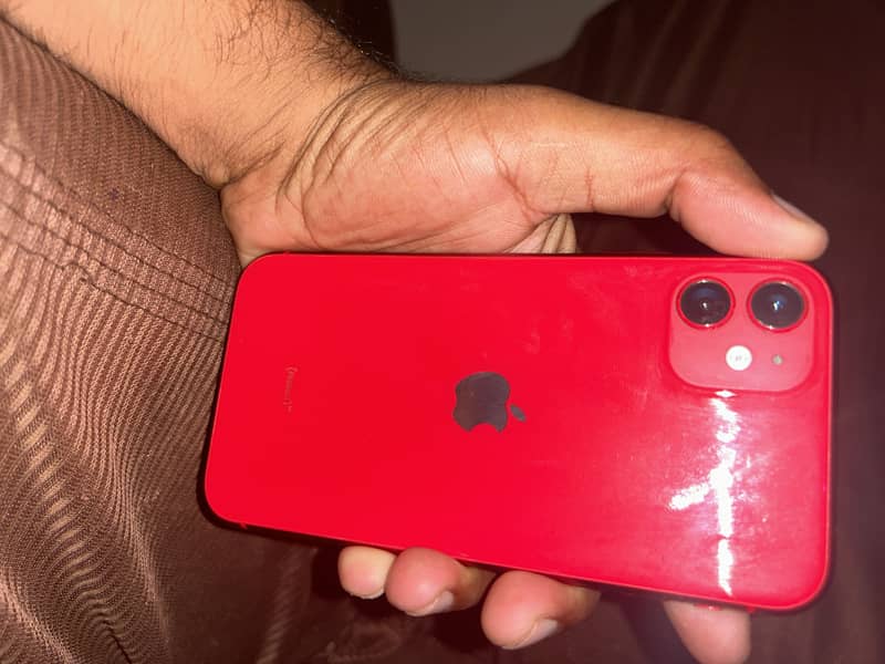 Apple iPhone 11 pta 0