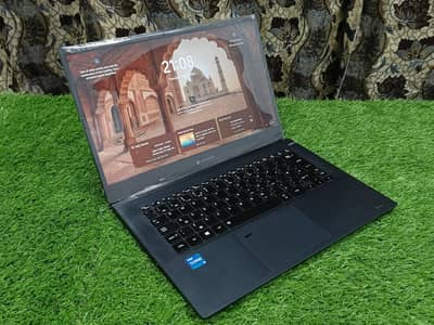 Toshiba Tecra A40 (i5 12th 8GB 256GB 14 inch 1080i)