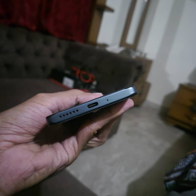 Redmi Note 13 pro 4