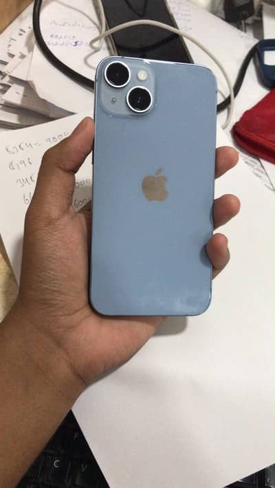 Apple iPhone 14