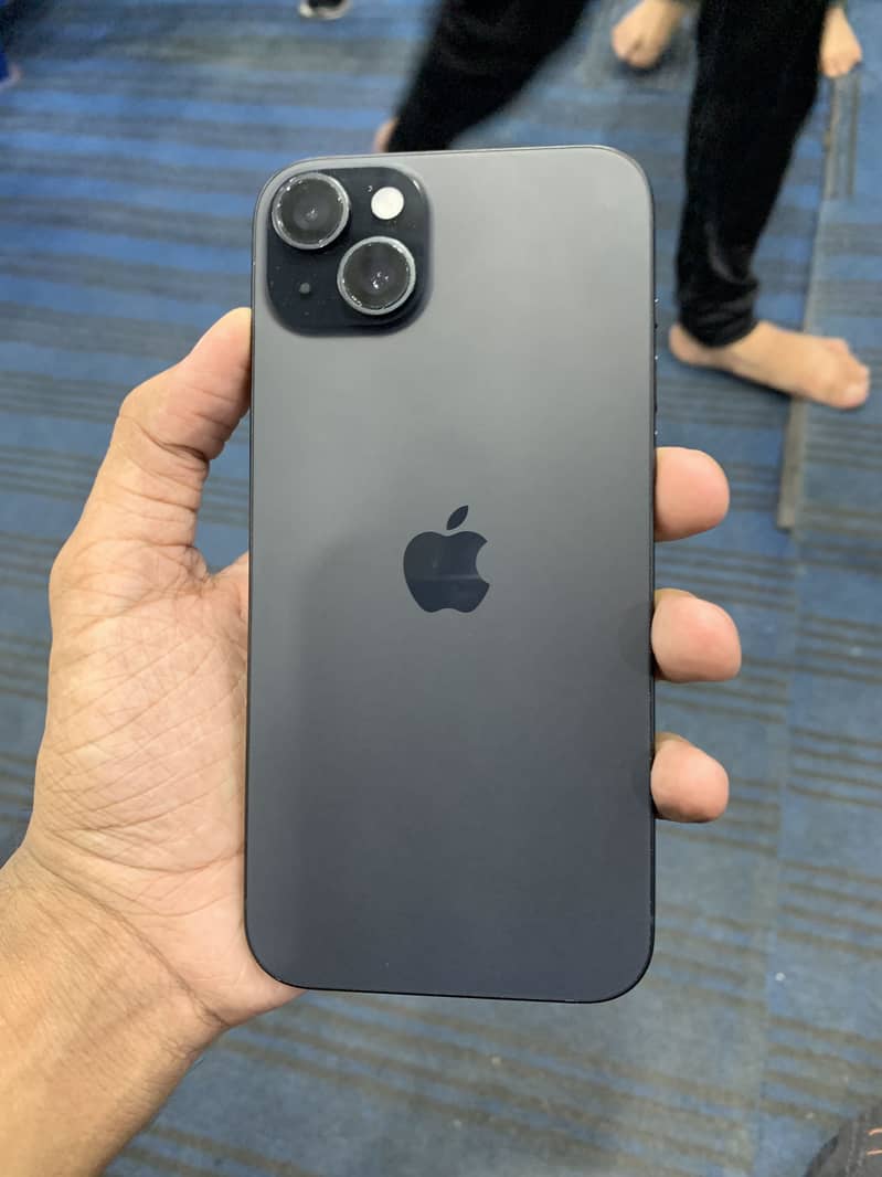 Apple iPhone 15 plus 0