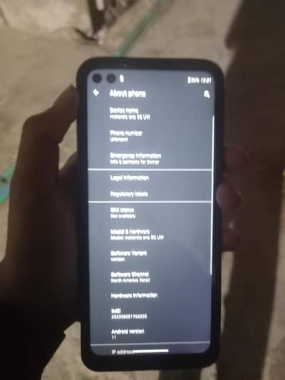 Motorola One 5G uw