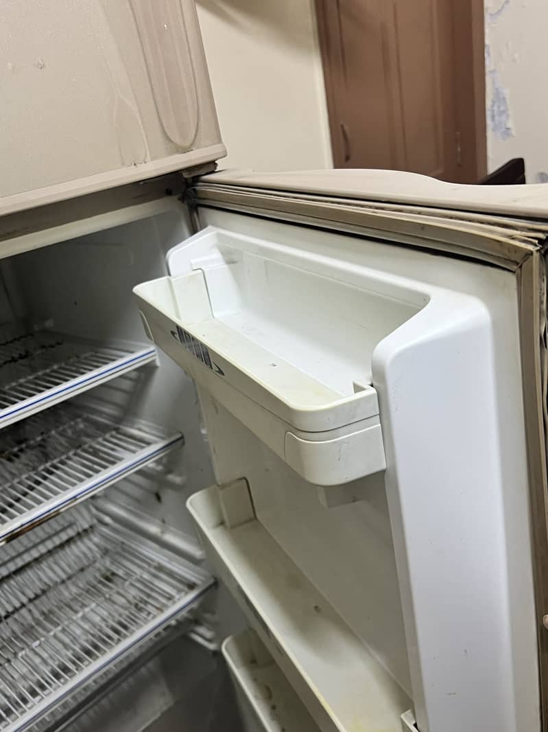 Dawlance refrigerators 2015 model 7