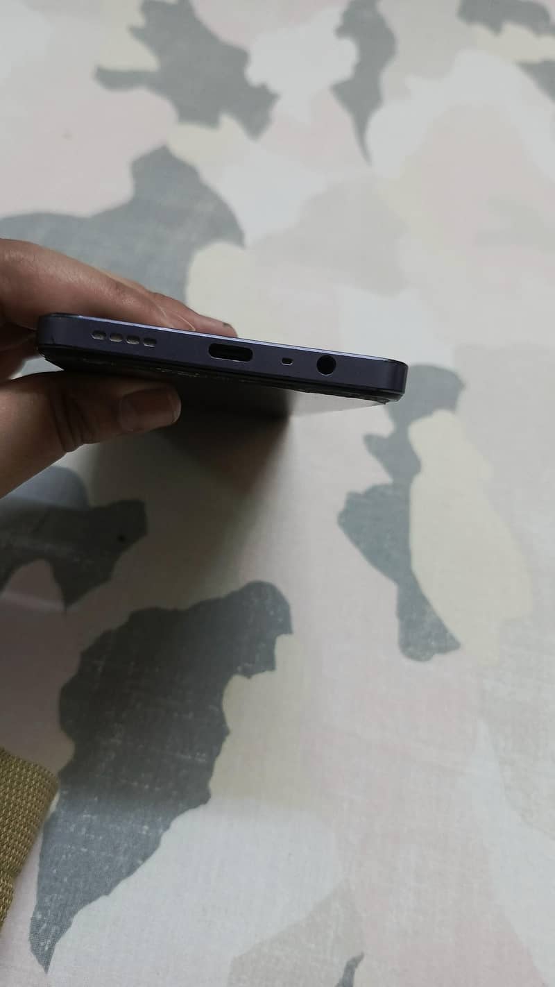 Realme Note 60 1