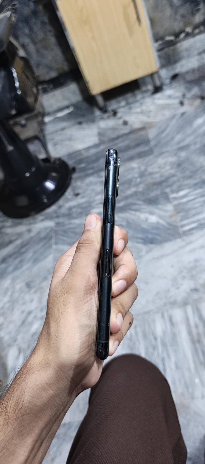 Apple iPhone 11 Pro 2