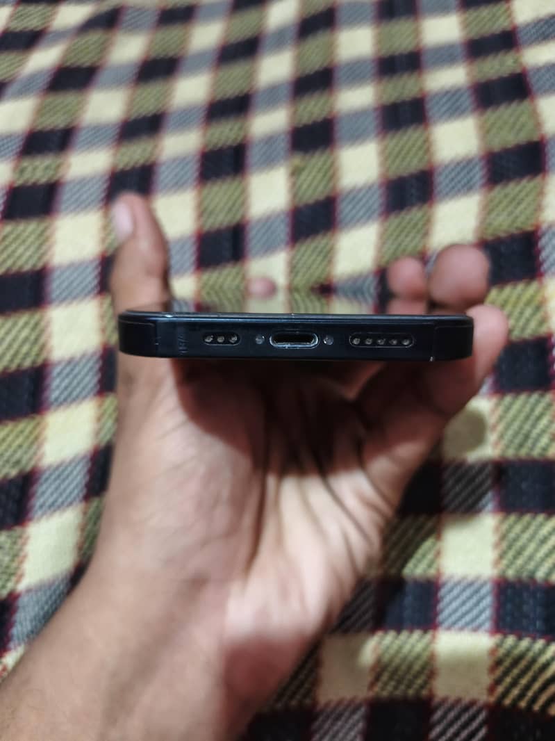 Apple iPhone 14 1