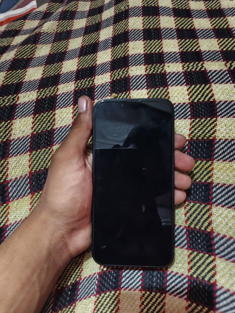 Apple iPhone 14 2