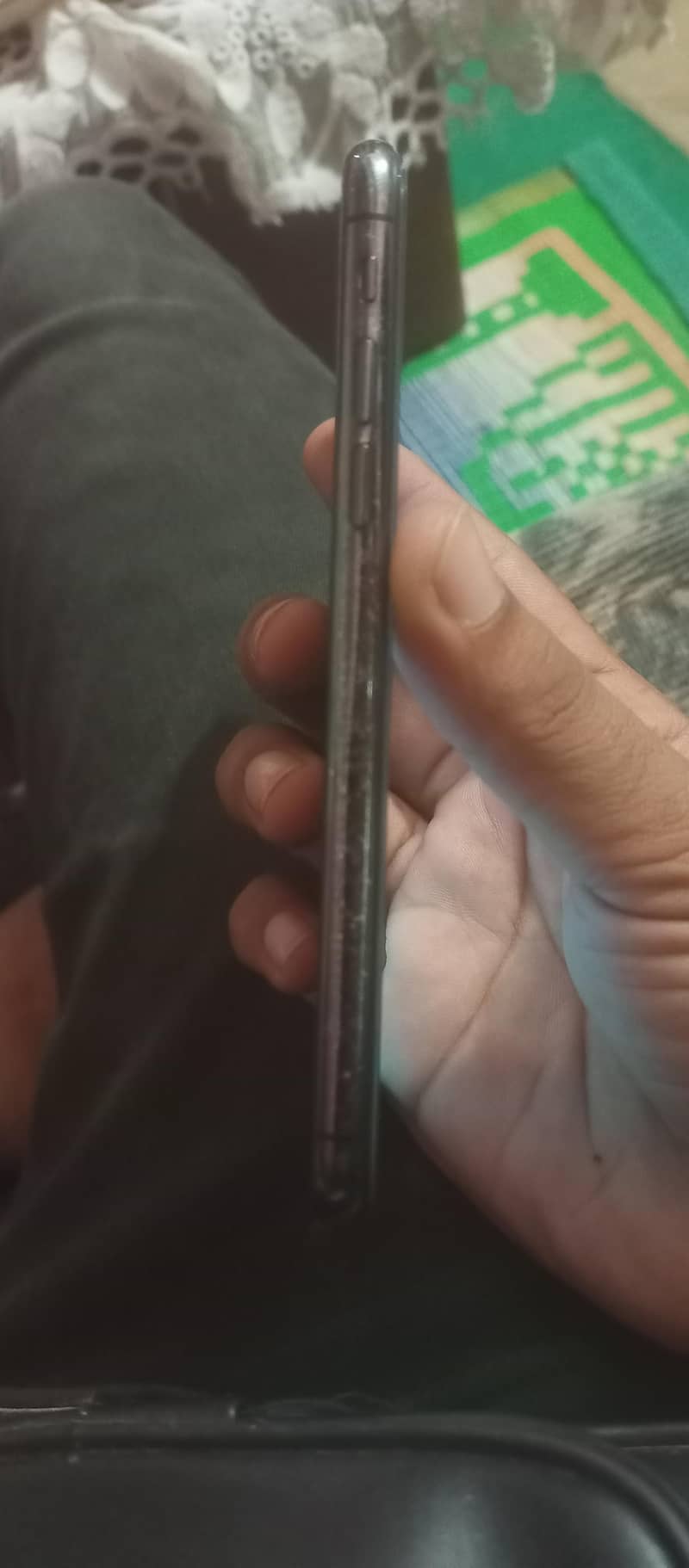 Apple iPhone X 3