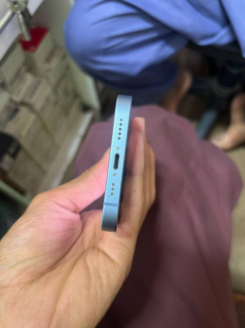 Apple iPhone 14 1