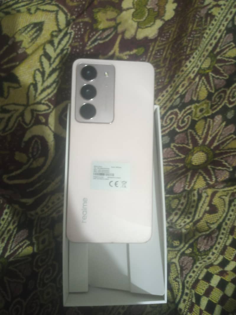 realmi 0