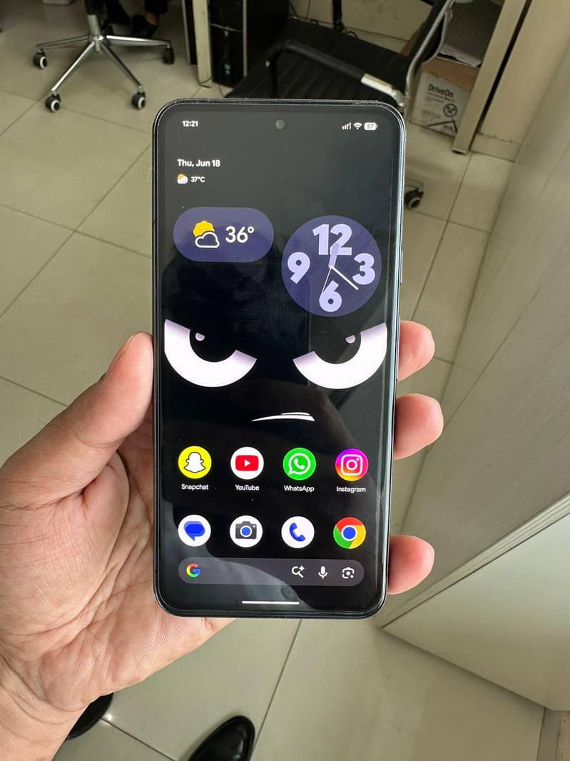 Google Pixel 8 2