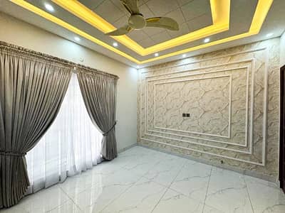 10 Marla Like New House For Sale Bahria Town