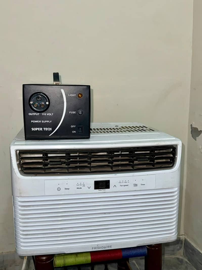 Window AC 0.75 Ton 2