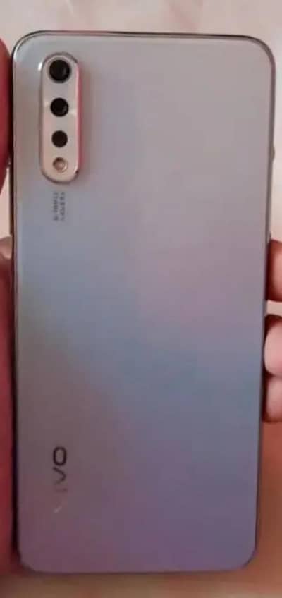 Vivo S1