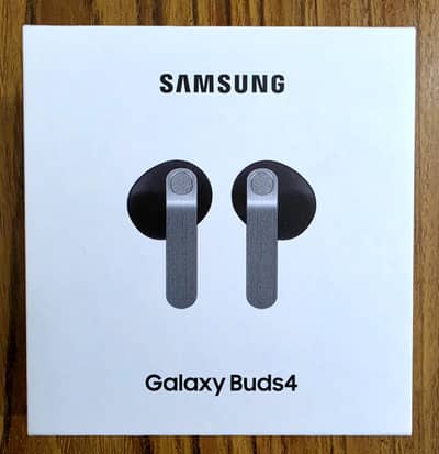 Samsung Galaxy Buds 4 | Brand New and Sealed
