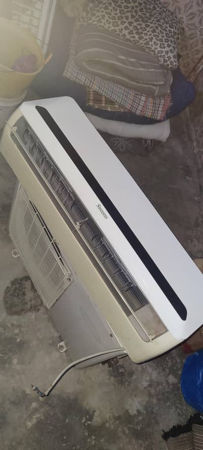 Seccess company split Ac 1.5ton