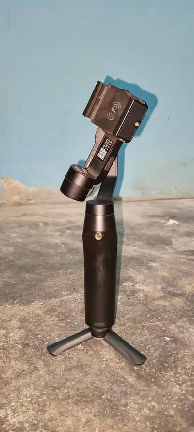 Tripod Stand