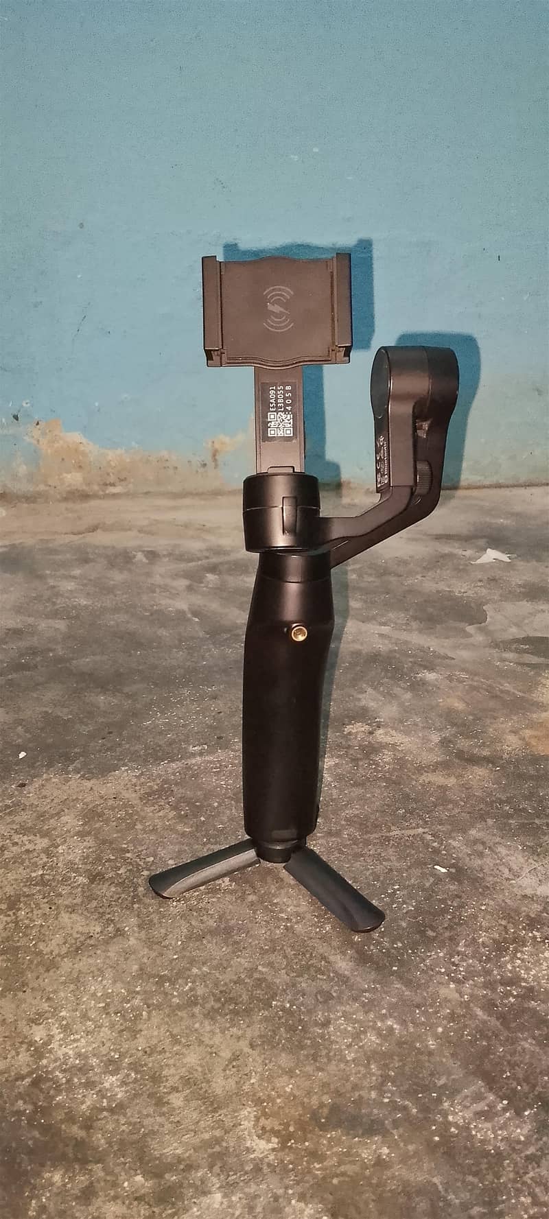 Tripod Stand 2