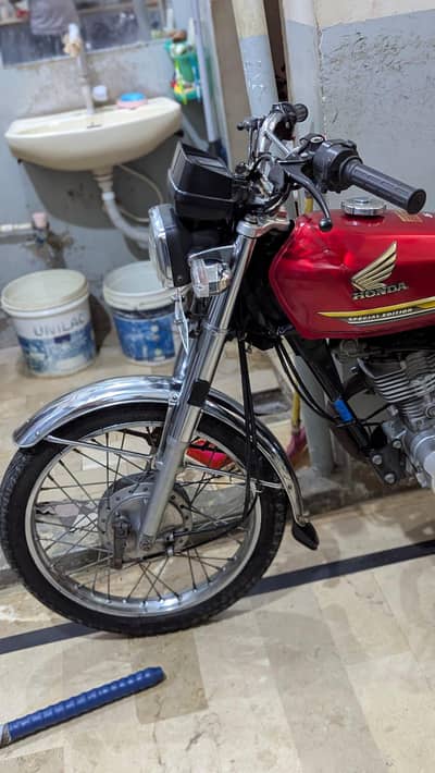 Honda 125 self start  03102660303