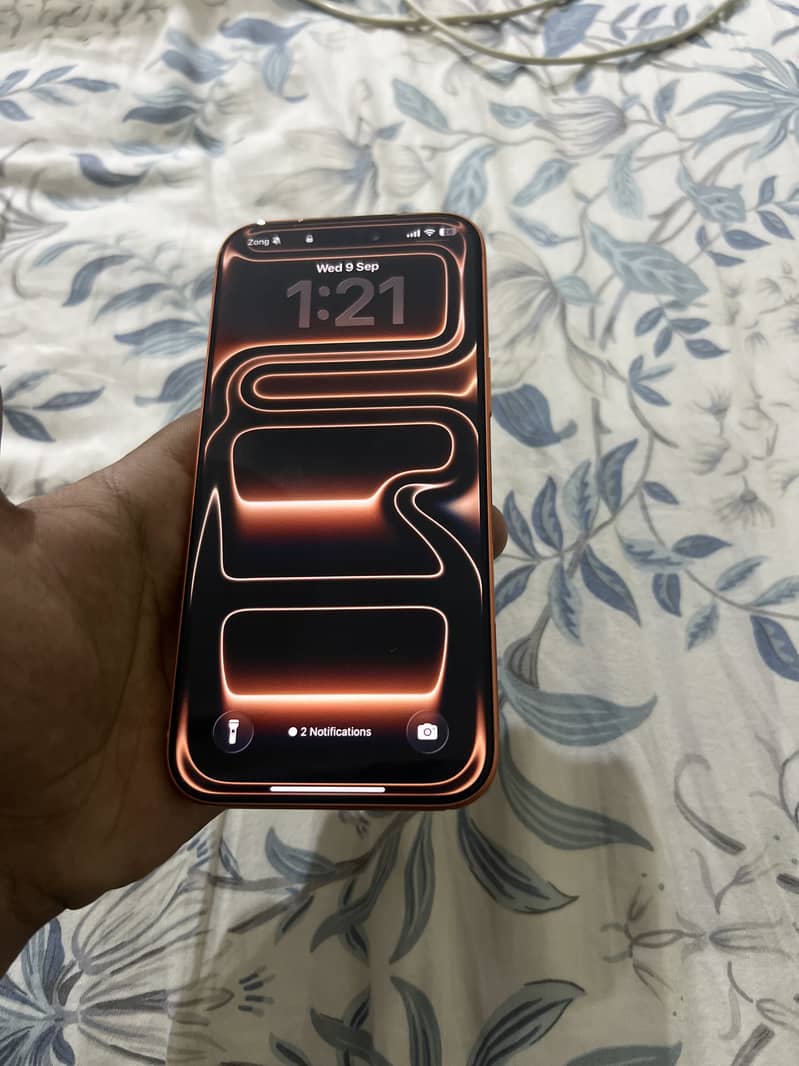 Apple iPhone 17 Pro Max 0