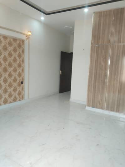 1 Kanal Double Storey Ground Floor Lock Upper Portion Available For Rent In Khyber Block، Chinar Bagh Housing Society Raiwind Road Lahore