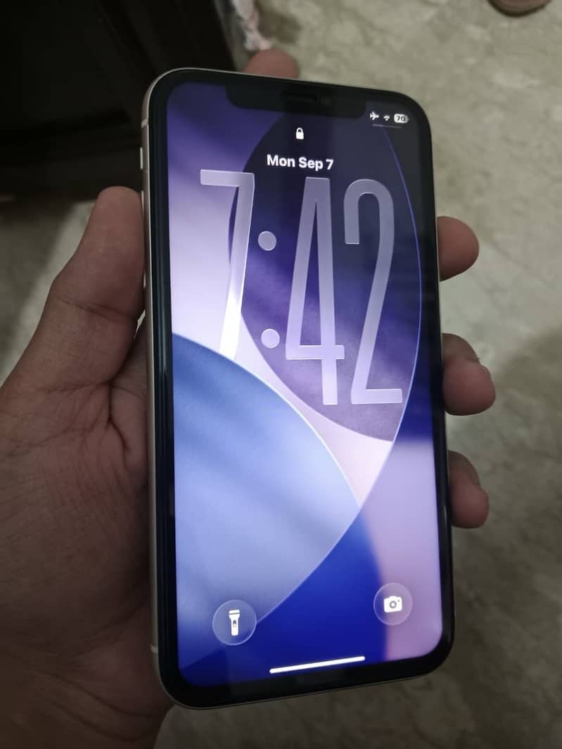 Apple iPhone 11 1