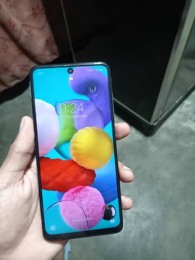 Samsung Mobile A51