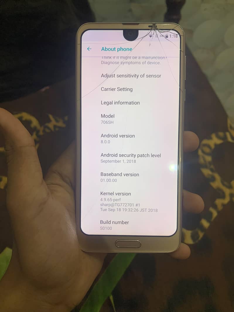 Sharp Aquos R2 7