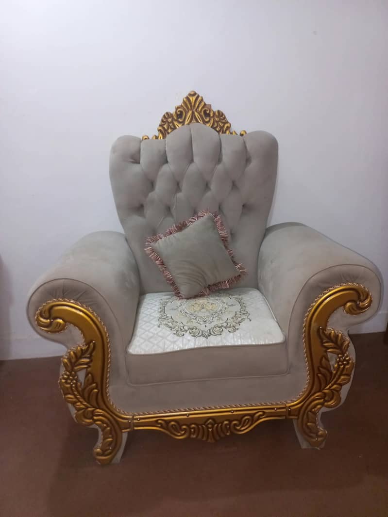 Taj Sofa 3