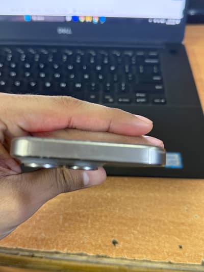 iPhone 15 Pro natural titanium with box