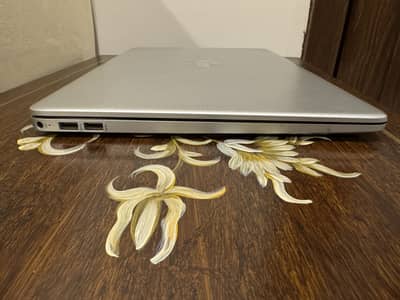 HP Laptop 15s — 10/10 Condition | Core i5 | 16GB RAM | 512GB SSD