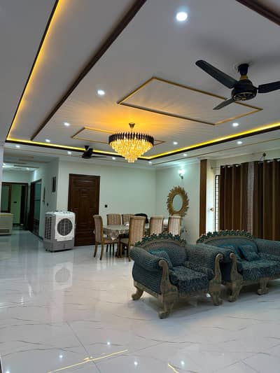1 Kanal Luxury House for Sale with Hybrid Solar System In Canal Gardens, Lahore