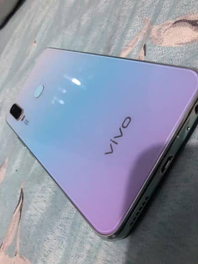 Vivo Y17