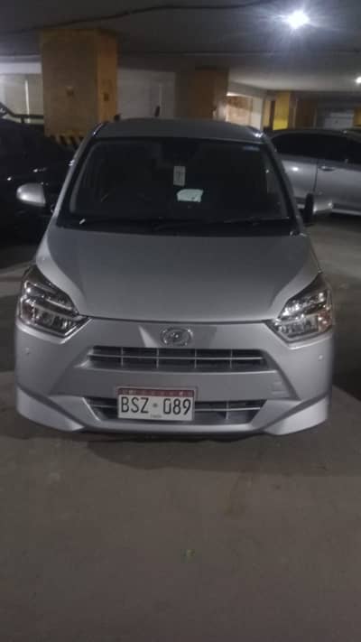 Daihatsu Mira 2017