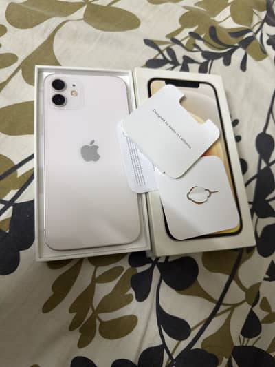 Apple iPhone 12