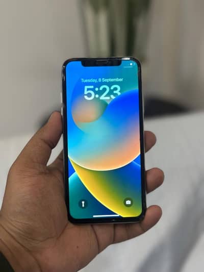 Apple iPhone X - 64 GB - PTA Approved