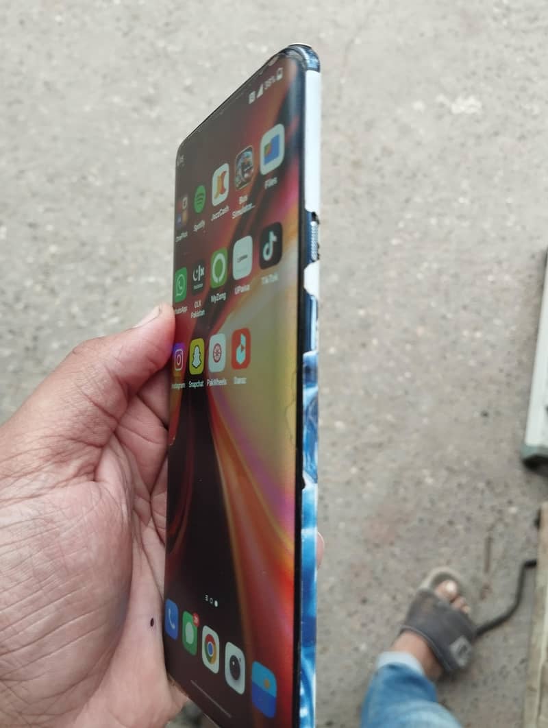 One Plus 7 Pro 5