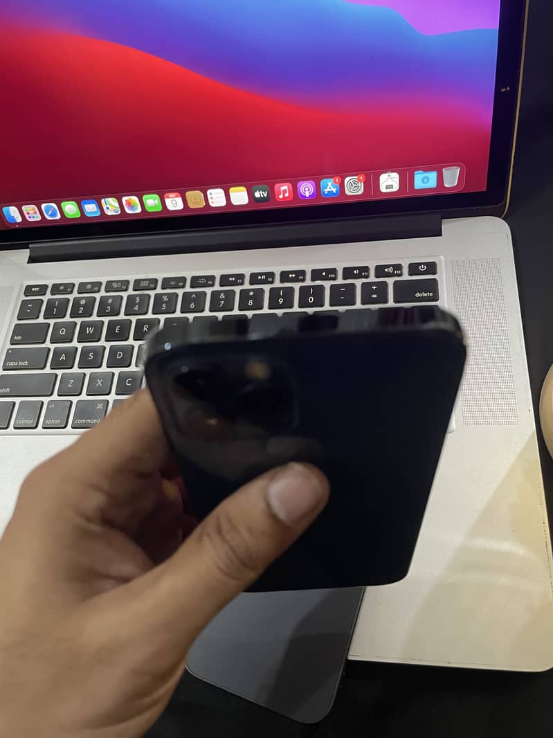 Apple iPhone 12 Pro 6