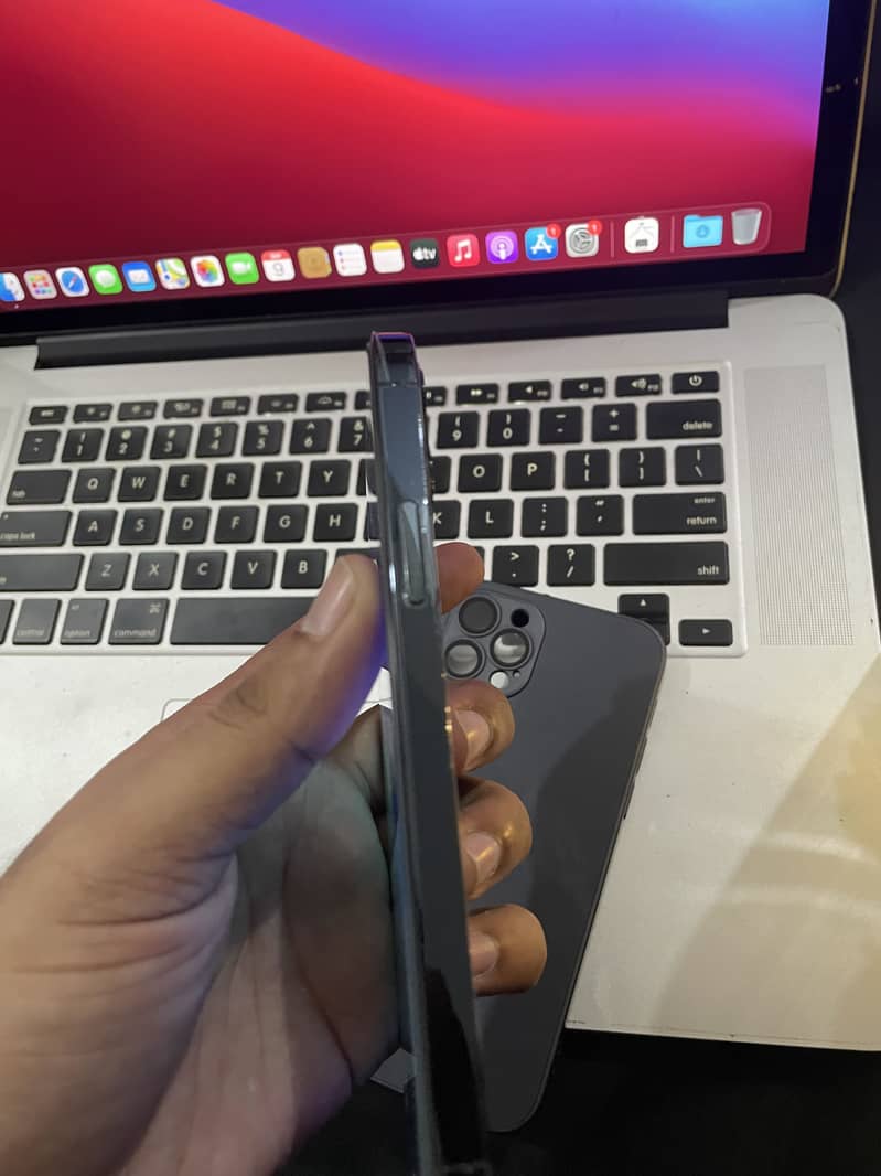 Apple iPhone 12 Pro 7