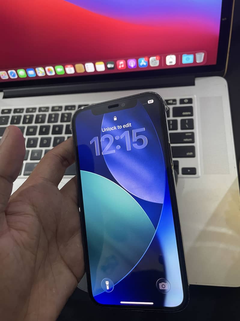 Apple iPhone 12 Pro 8
