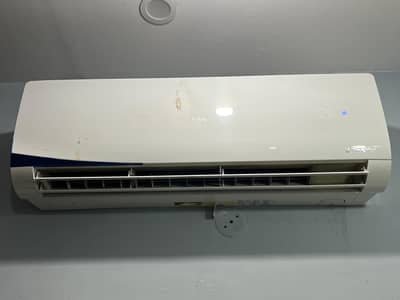 Haier DC Inverter AC – 1.5 Ton – Excellent Working Condition