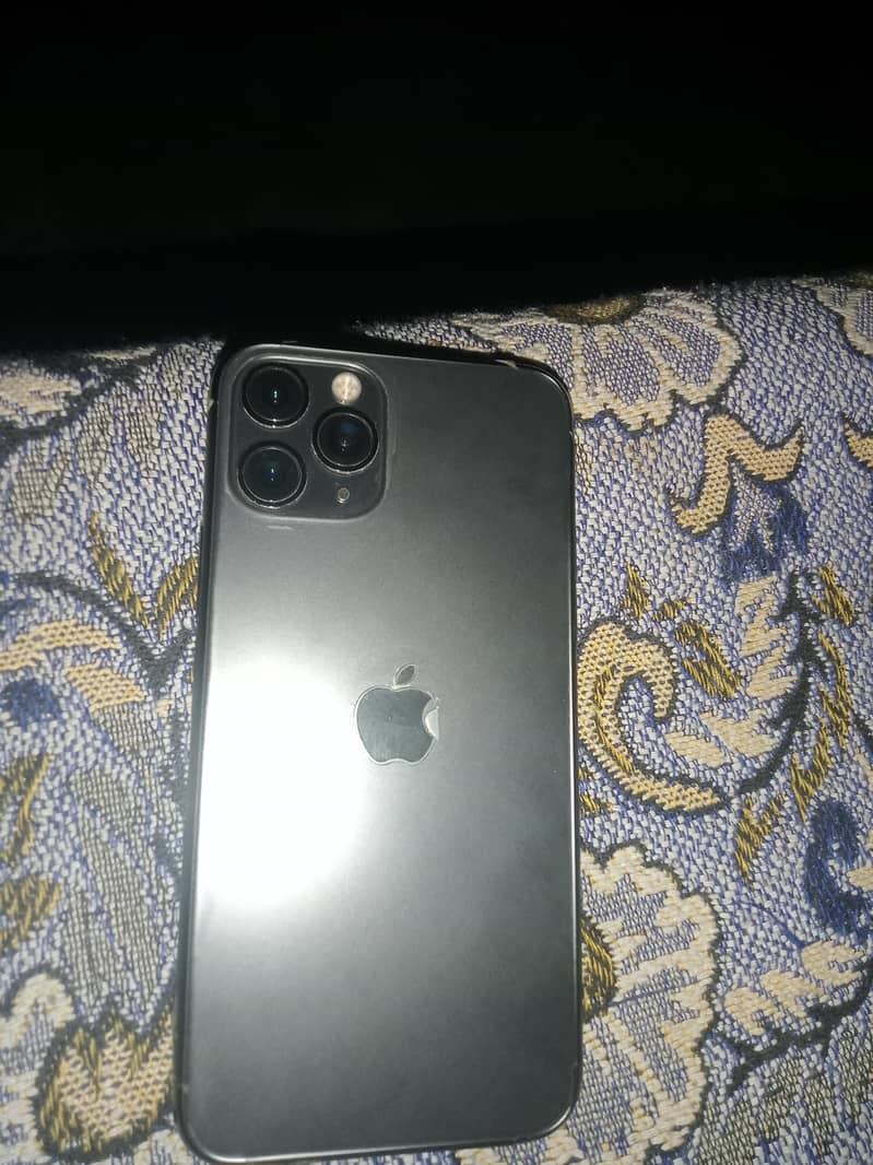 Apple iPhone 11 Pro 0